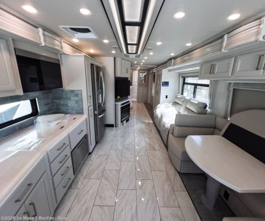 New 2027 Fleetwood Discovery 38K available in Mesa, Arizona