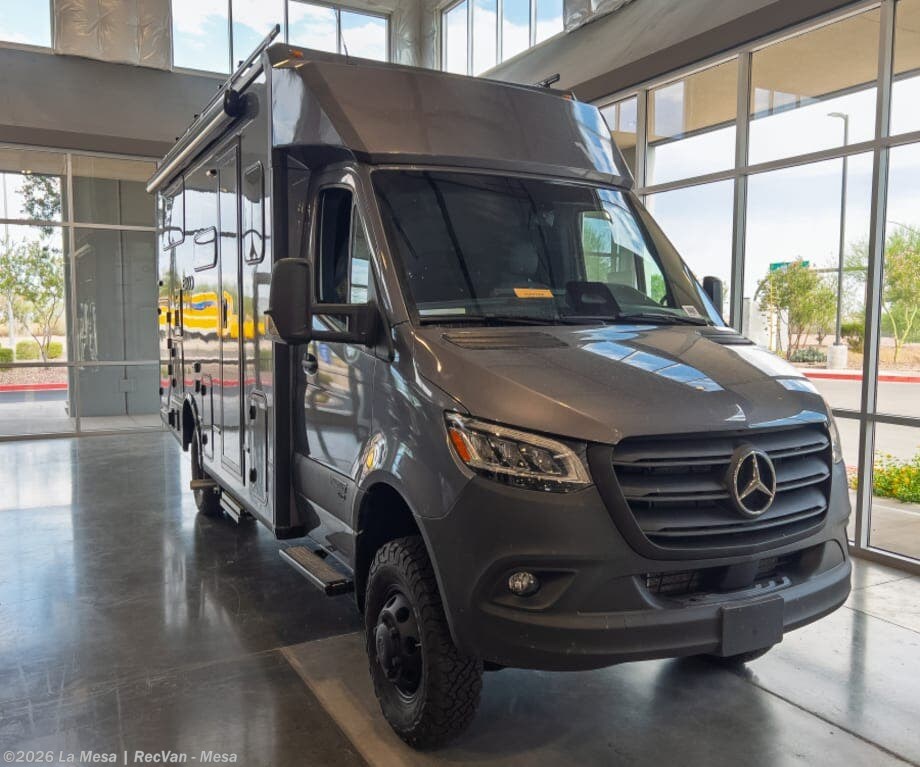 New 2027 Winnebago Ekko WM623B-FBP available in Mesa, Arizona