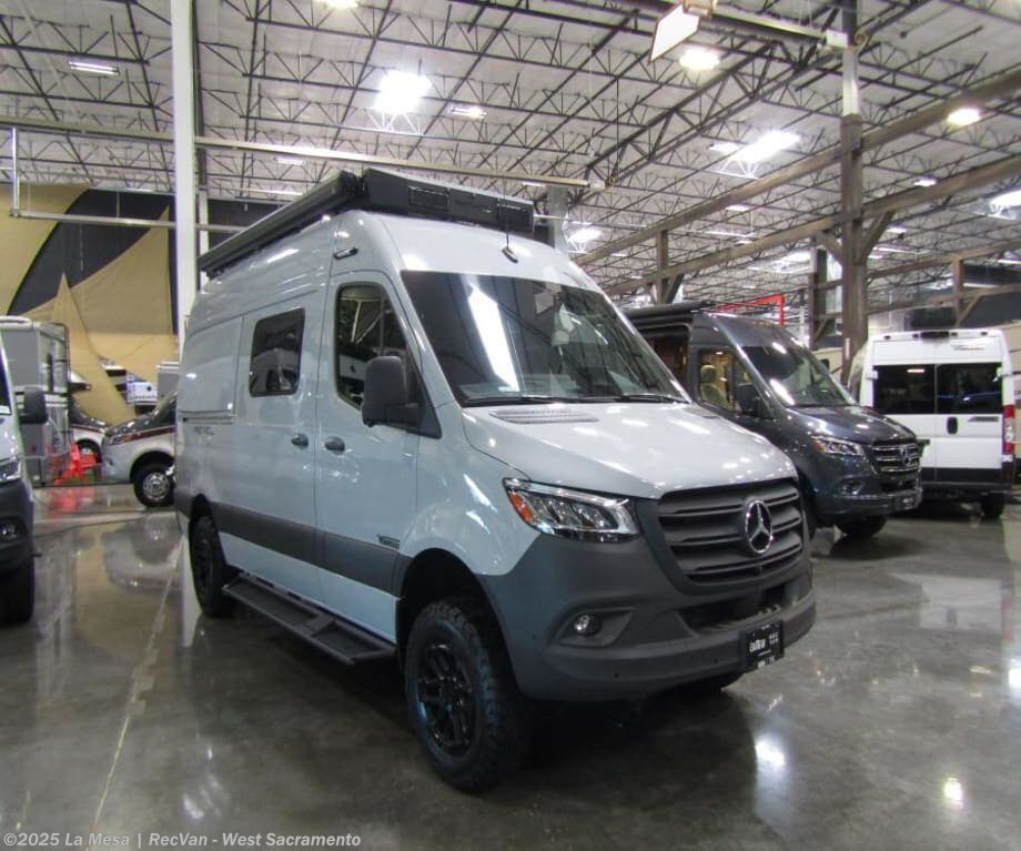 New 2026 Winnebago Revel BMB44E-2.5-2 available in West Sacramento, California