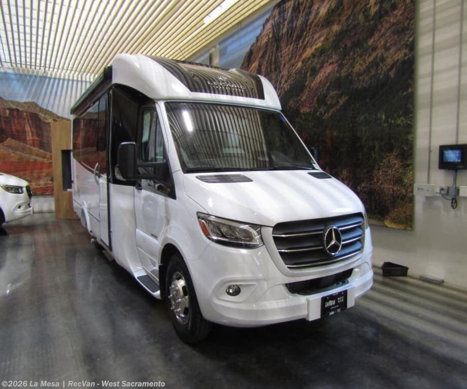 New 2025 Leisure Travel Unity U24MB available in West Sacramento, California