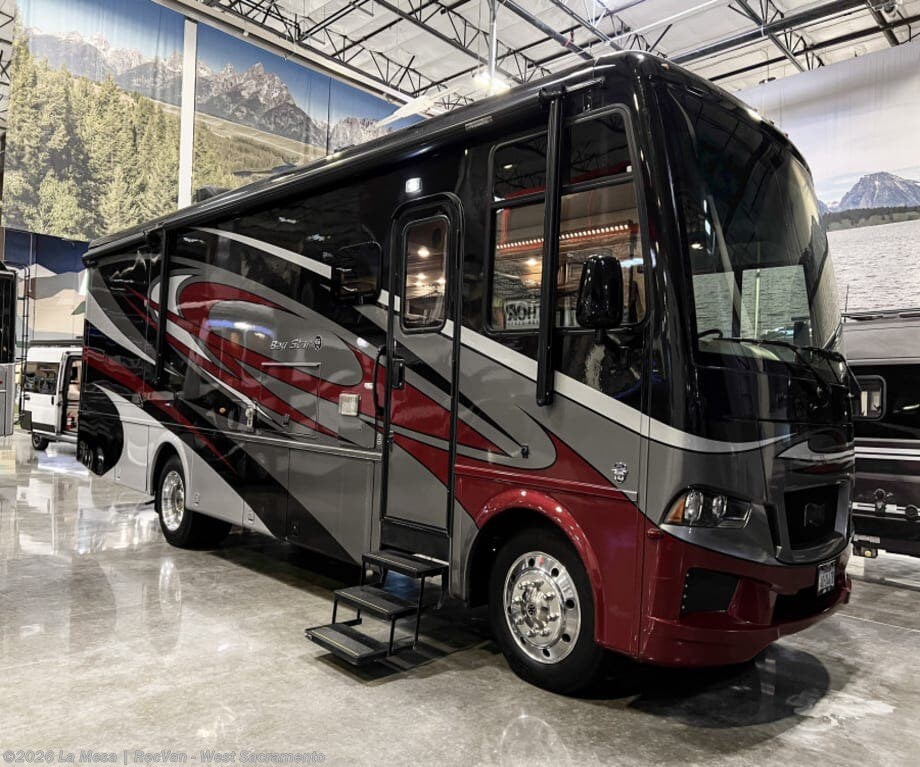 Used 2018 Newmar Bay Star 3124 available in West Sacramento, California