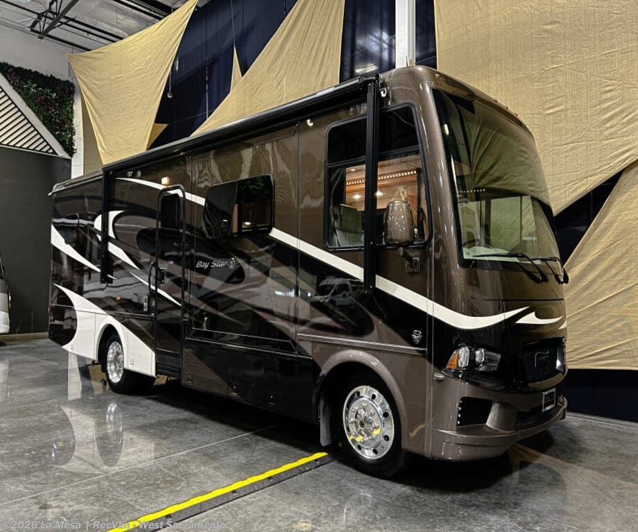 Used 2018 Newmar Bay Star 3009 available in West Sacramento, California