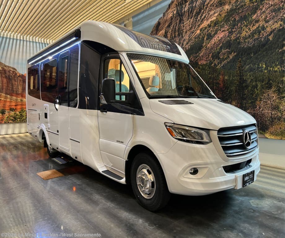 New 2027 Leisure Travel Unity U24CB available in West Sacramento, California