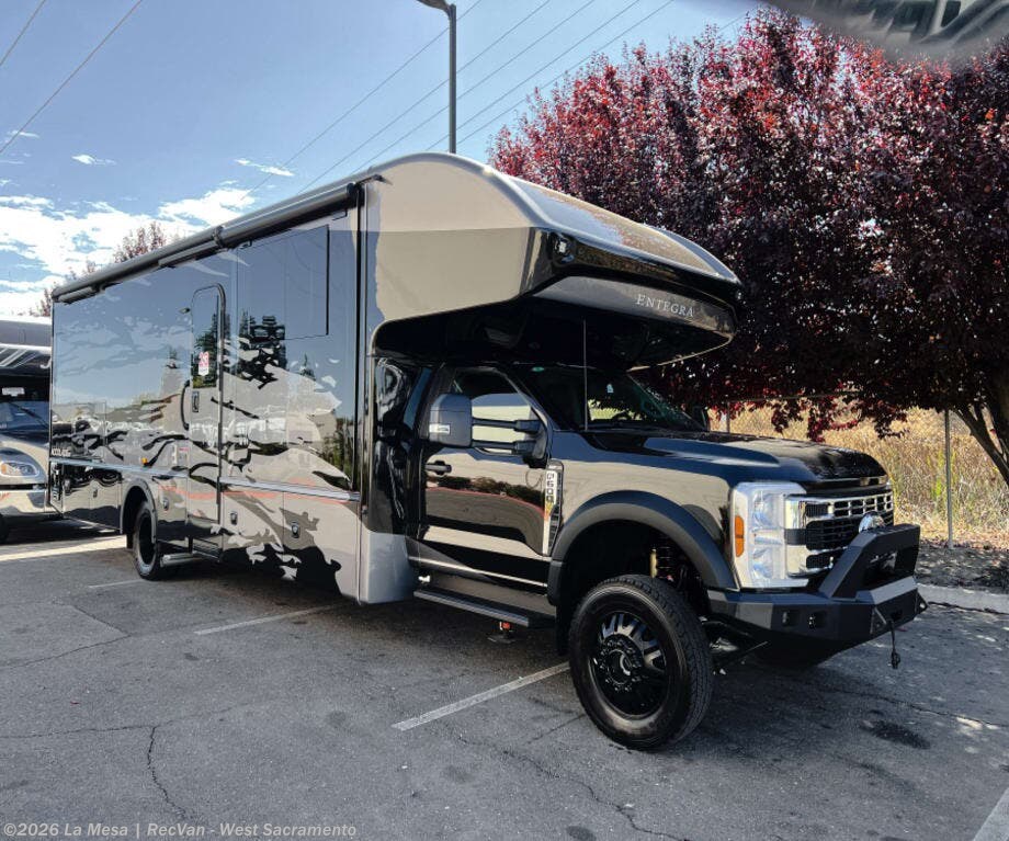 New 2027 Entegra Coach Accolade XT 35L available in West Sacramento, California