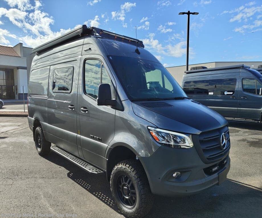 New 2026 Tiffin  TIFFIN GH1-BENCH available in San Diego, California