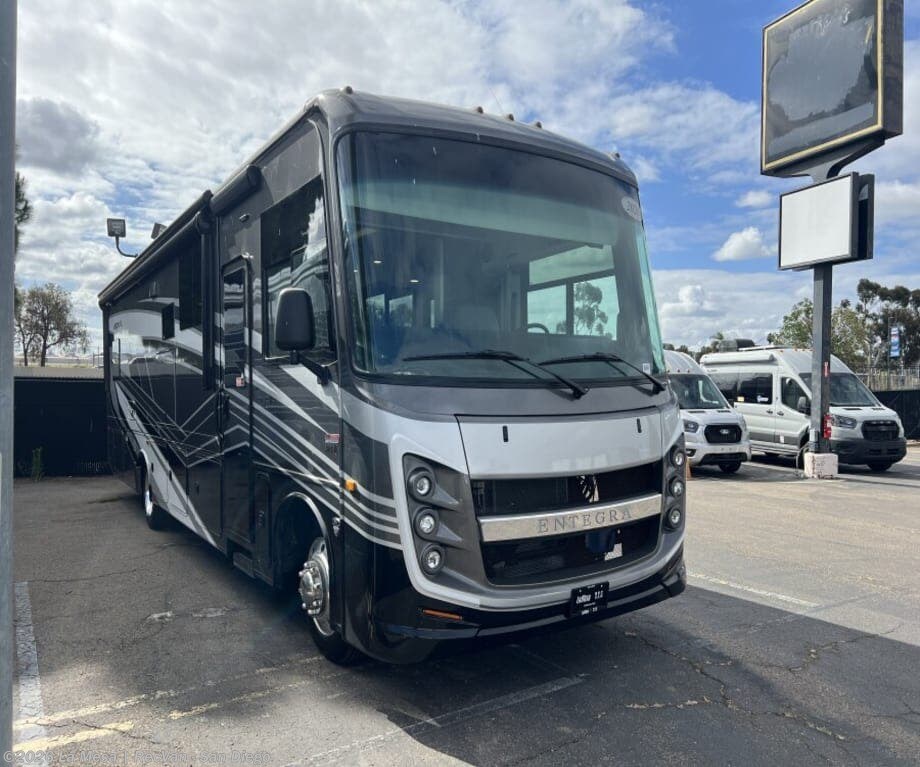 New 2026 Entegra Coach Vision XL 34G available in San Diego, California