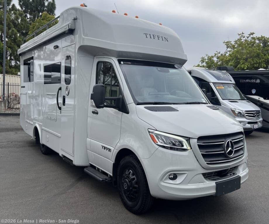 Used 2026 Tiffin Wayfarer 25XLW available in San Diego, California