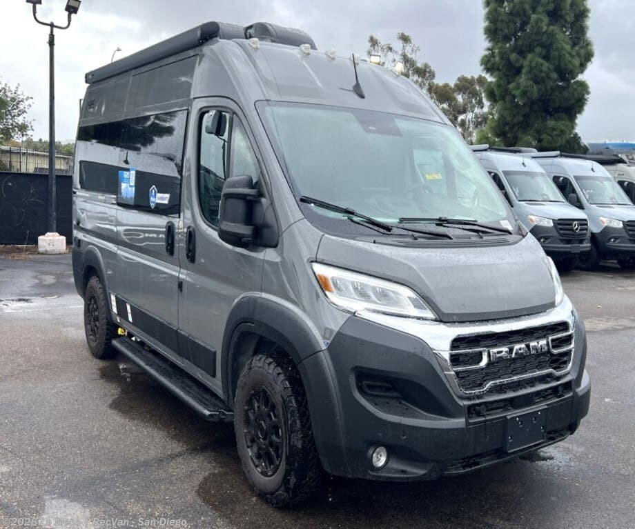 New 2027 Thor Motor Coach Rize 18M available in San Diego, California