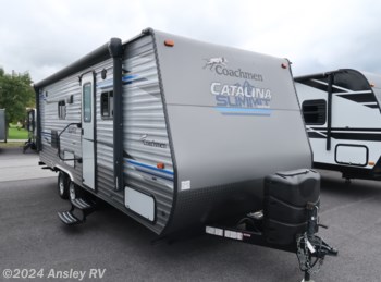 Used 2019 Coachmen Catalina Summit 212RBS available in Duncansville, Pennsylvania