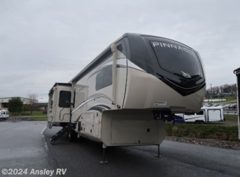 New 2022 Jayco Pinnacle 36SSWS available in Duncansville, Pennsylvania