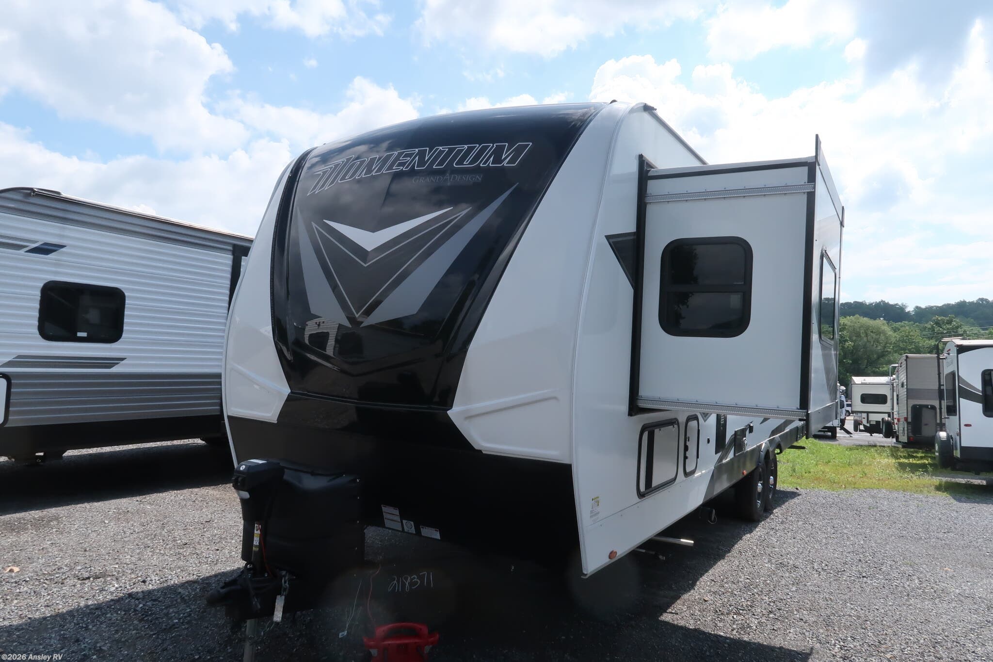 2022 Grand Design Momentum G-Class 29G RV for Sale in Duncansville, PA  16635 | D0350-22 | RVUSA.com Classifieds