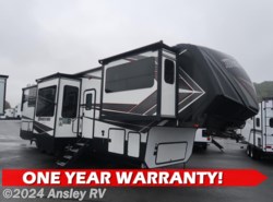 Used 2019 Grand Design Momentum 376TH available in Duncansville, Pennsylvania