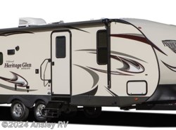  Used 2016 Forest River Wildwood Heritage Glen Hyper-Lyte 27BHHL available in Duncansville, Pennsylvania