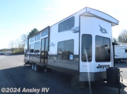 New 2024 Jayco Jay Flight Bungalow 40LSDL available in Duncansville, Pennsylvania