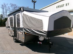 Used 2022 Forest River Rockwood Freedom 2318G available in Duncansville, Pennsylvania