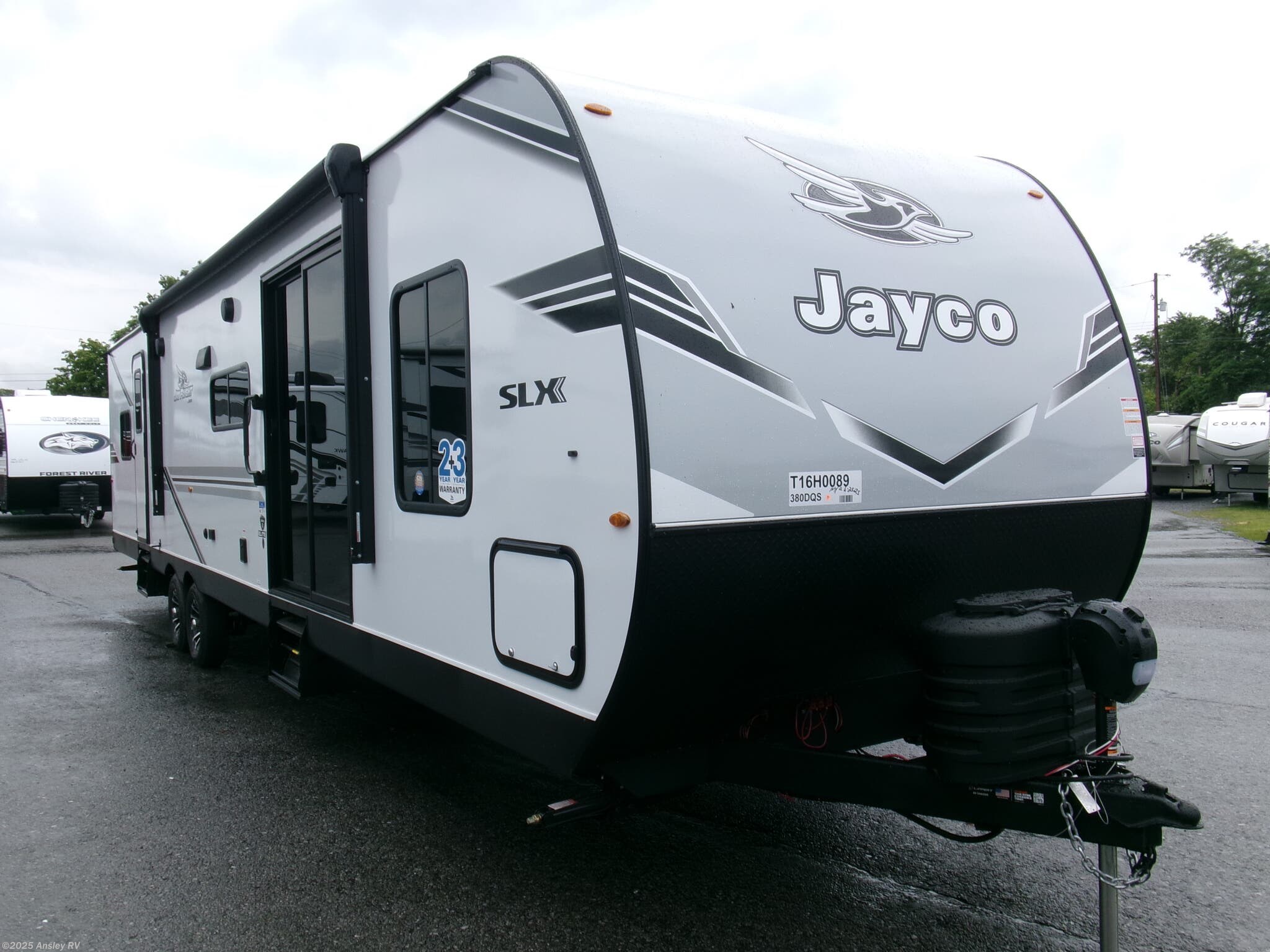 New 2026 Jayco Jay Flight SLX 380DQS available in Duncansville, Pennsylvania