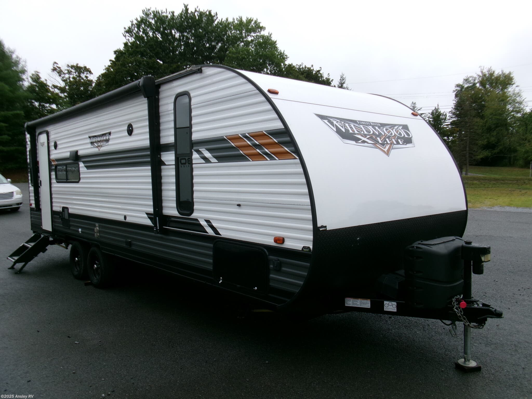 Used 2021 Forest River Wildwood X-Lite 24RLXL available in Duncansville, Pennsylvania