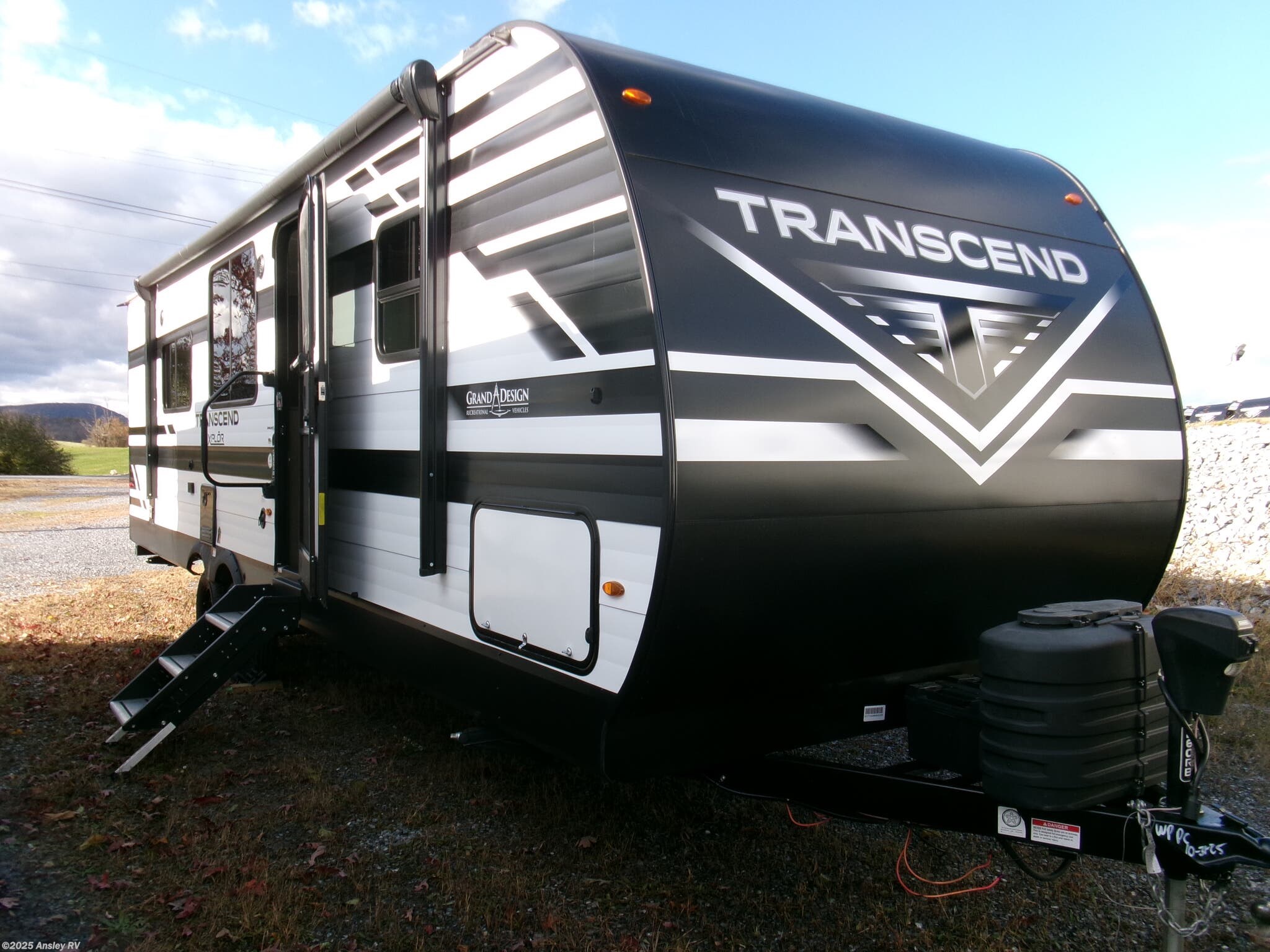 Used 2024 Grand Design Transcend Xplor 2604B available in Duncansville, Pennsylvania