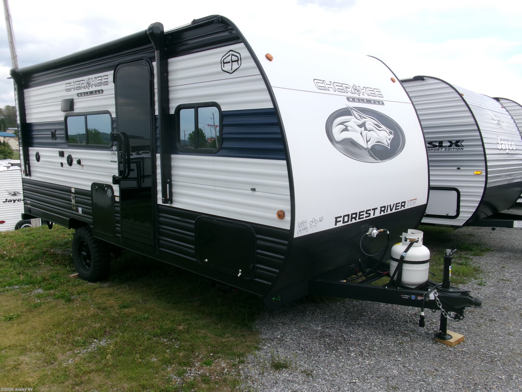 New 2026 Forest River Cherokee Wolf Pup 16BHSW available in Duncansville, Pennsylvania