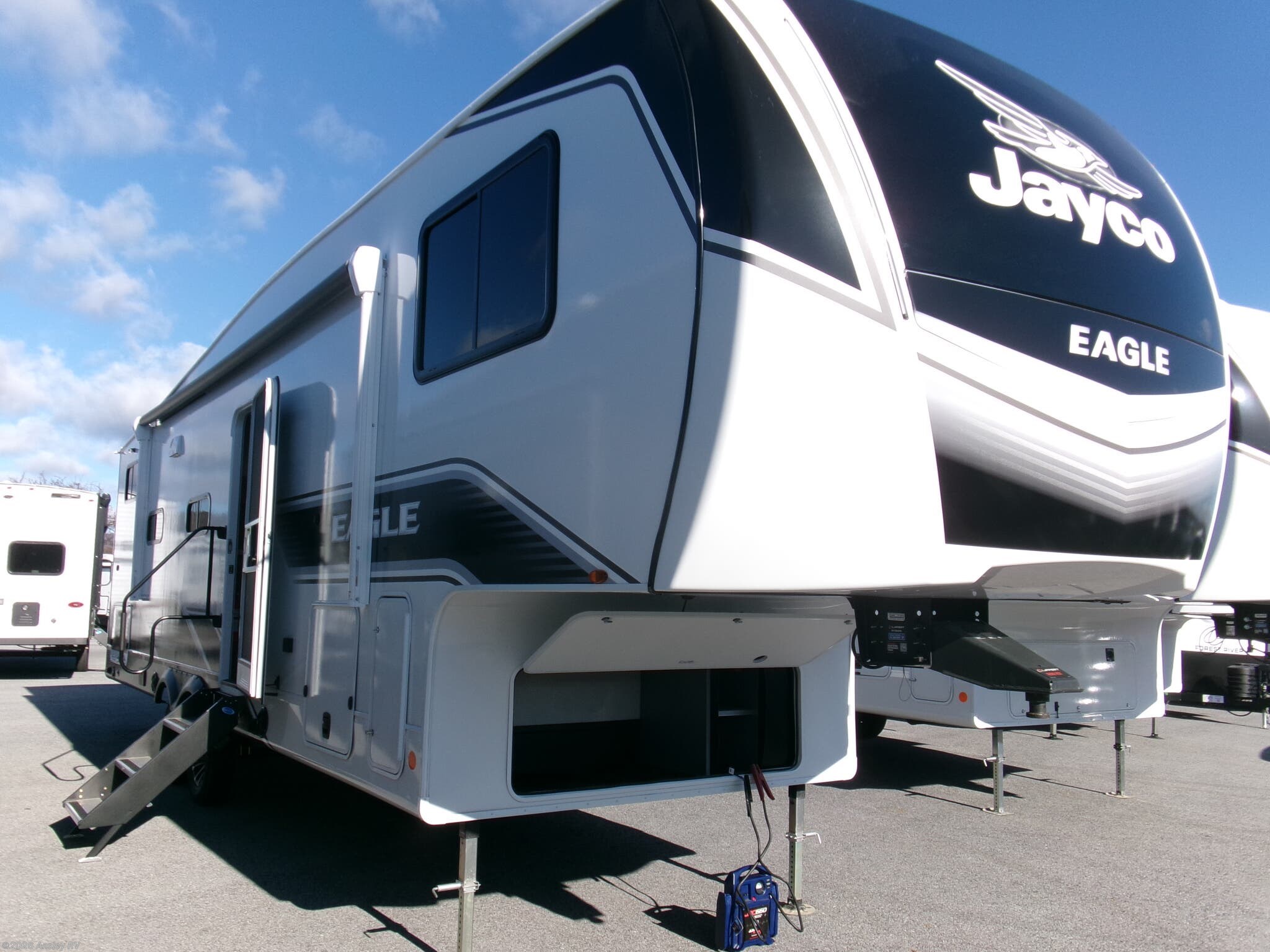New 2026 Jayco Eagle HT 29DDB available in Duncansville, Pennsylvania