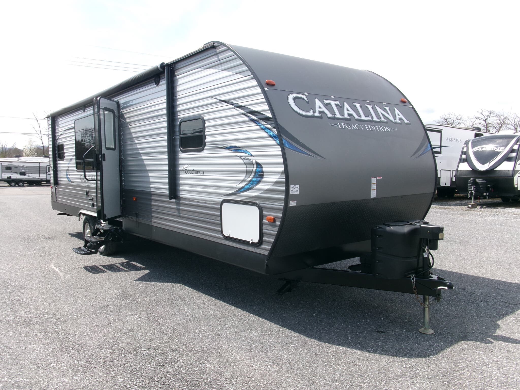 Used 2019 Coachmen Catalina Legacy Edition 283RKS available in Duncansville, Pennsylvania
