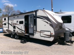 Used 2017 Forest River Wildcat 281DBK available in Duncansville, Pennsylvania
