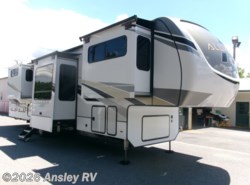 Used 2022 Alliance RV Paradigm 385FL available in Duncansville, Pennsylvania