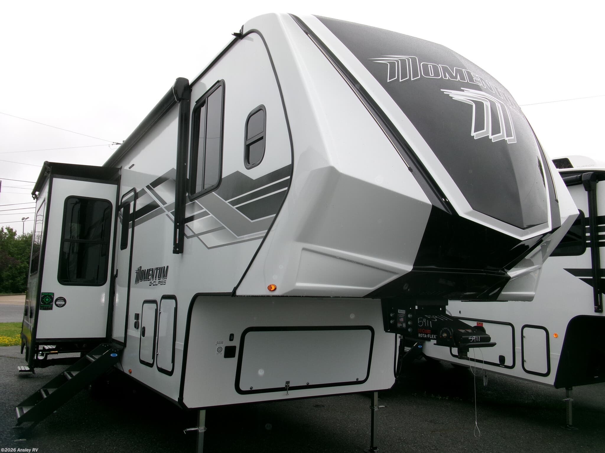 New 2027 Grand Design Momentum G-Class 320G available in Duncansville, Pennsylvania