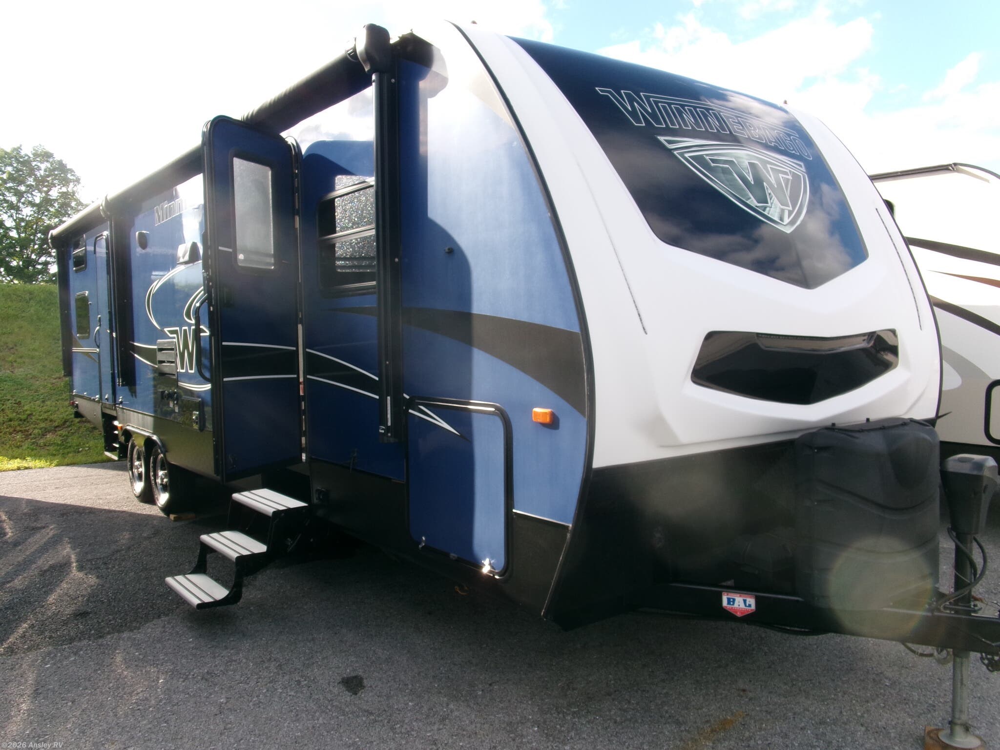 Used 2018 Winnebago Minnie Plus 31BHDS available in Duncansville, Pennsylvania