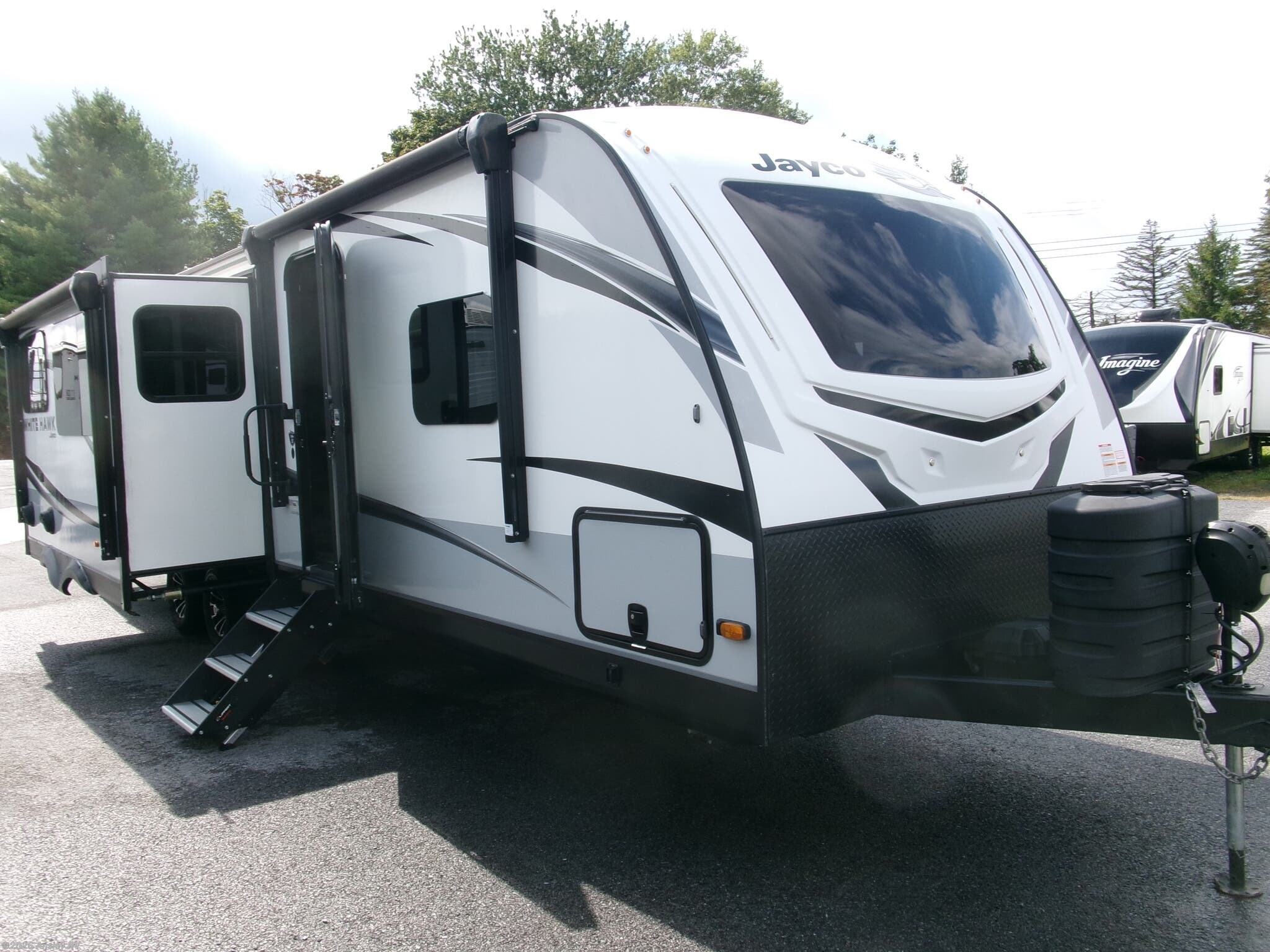 Used 2024  Jayco White Hawk 32BH by Jayco from Ansley RV in Duncansville, PA
