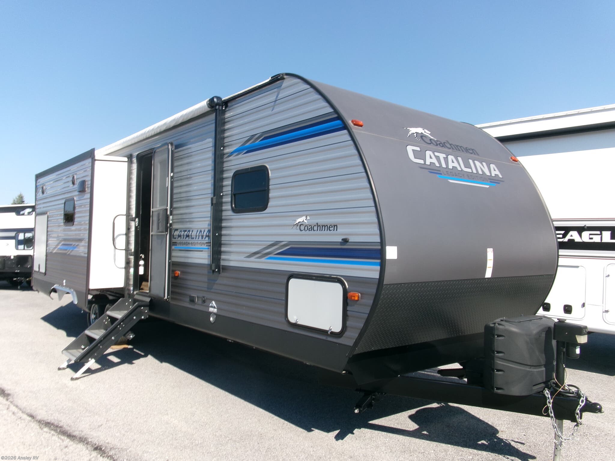 Used 2020 Coachmen Catalina Legacy Edition 293RLDS available in Duncansville, Pennsylvania
