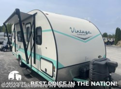 Used 2017 Gulf Stream Vintage Cruiser 19RBS available in Muskegon, Michigan