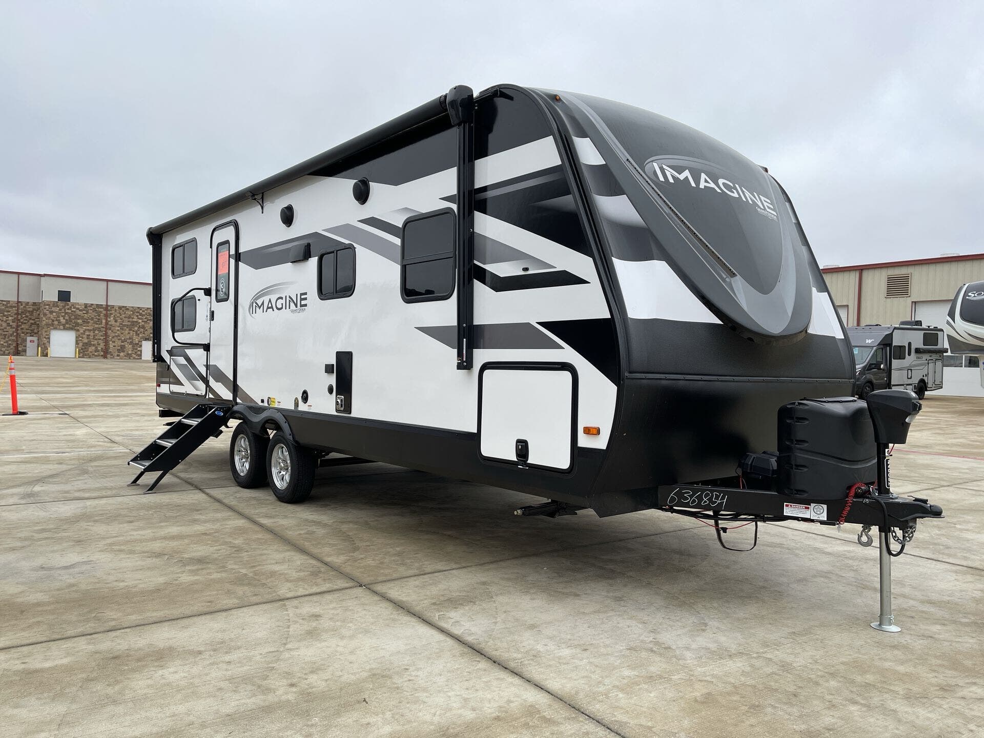  New 2022 Grand Design Imagine 2400BH available in Sanger, Texas