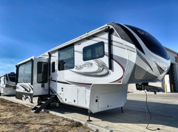 New 2022 Grand Design Solitude 280RK-R available in Sanger, Texas