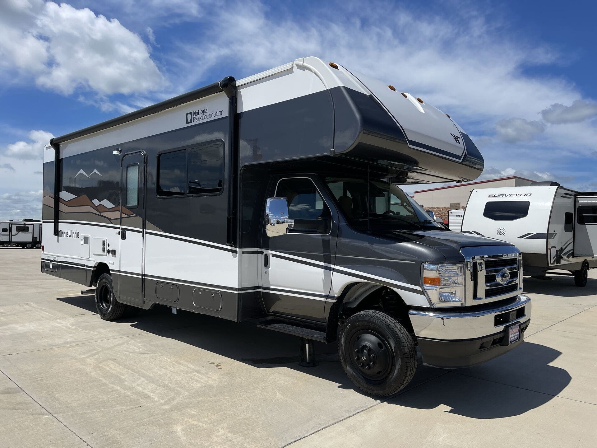 New 2026 Winnebago Minnie Winnie 26NP available in Sanger, Texas