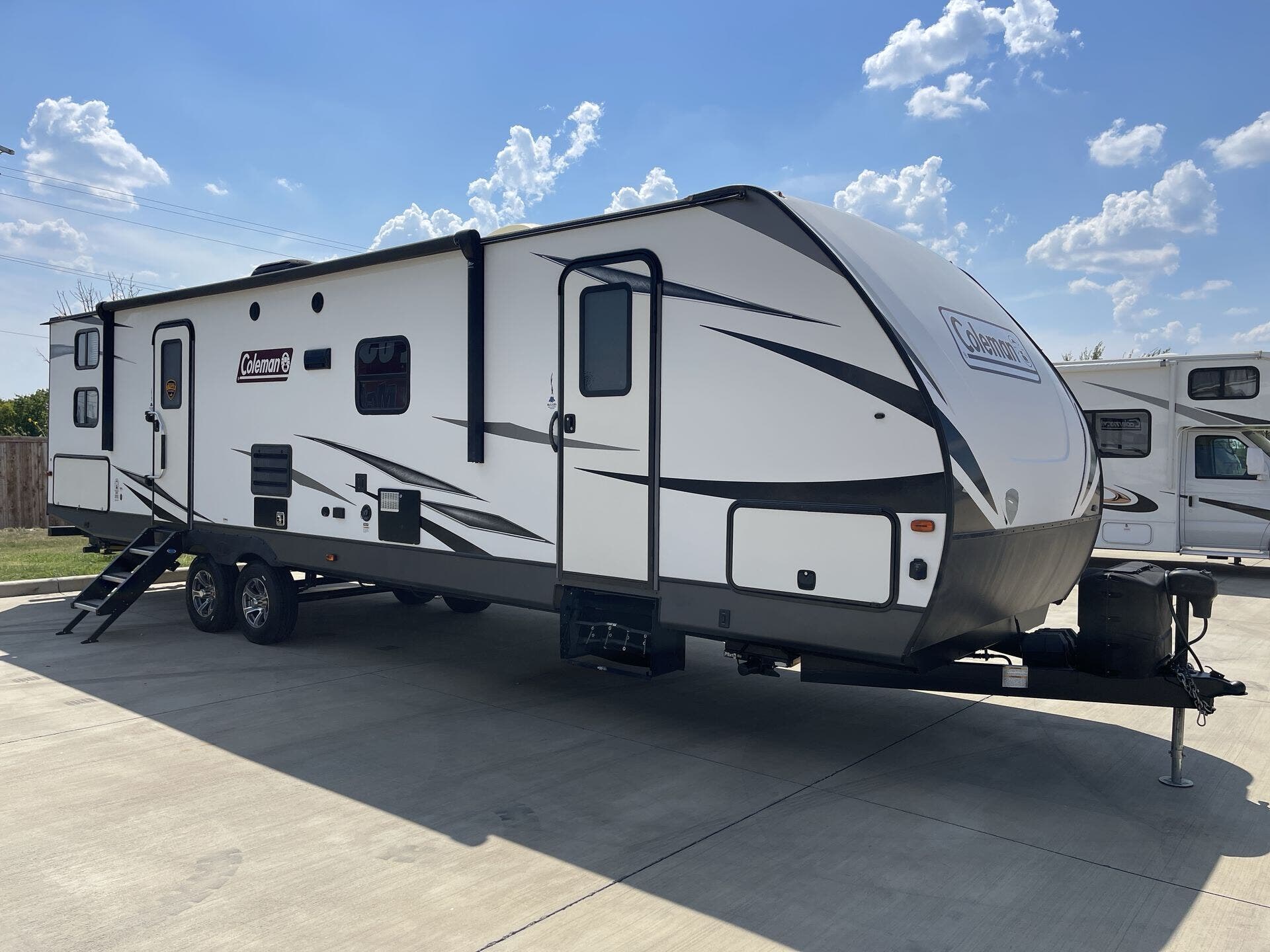 Used 2021 Coleman  LANTERN 3215BH available in Sanger, Texas