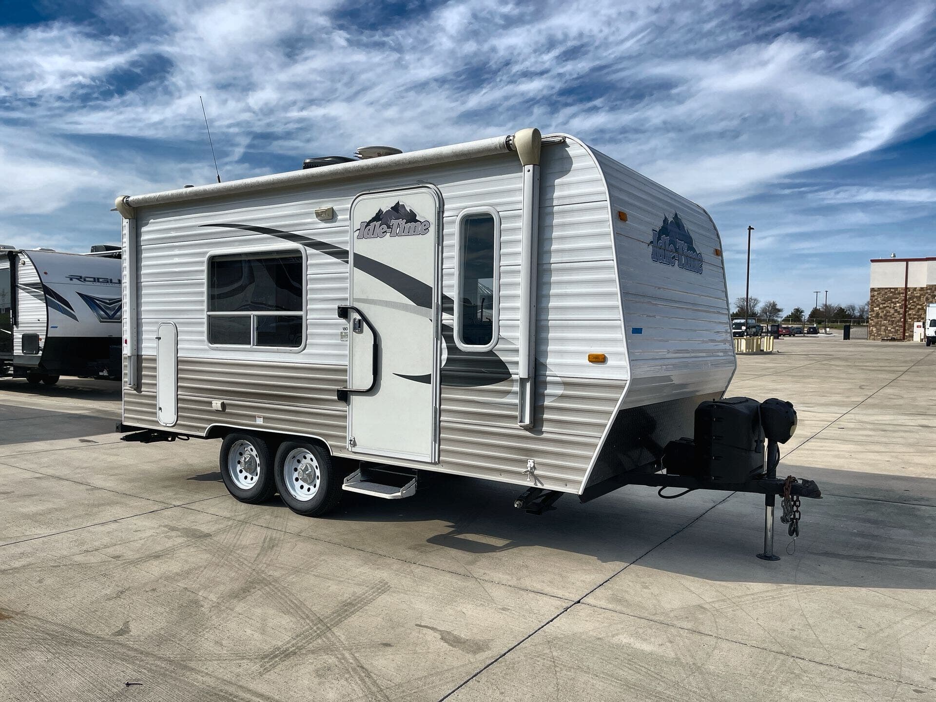 Used 2021 Allen Camper Idle-Time 180FR available in Sanger, Texas