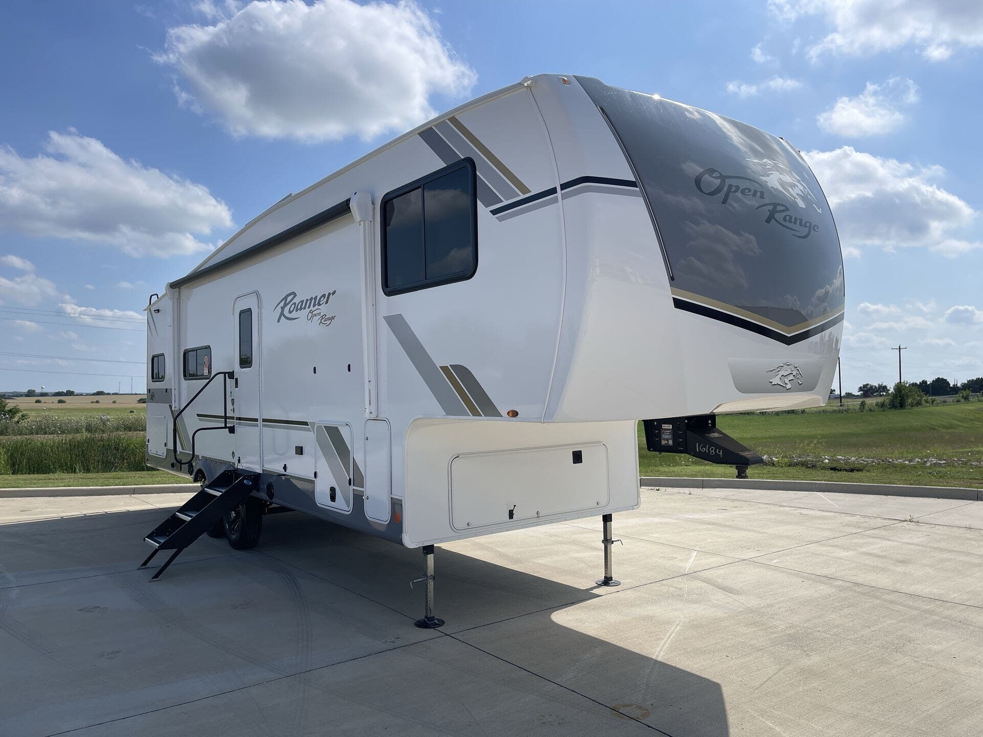 New 2026 Highland Ridge Open Range Roamer 27RKSS available in Sanger, Texas