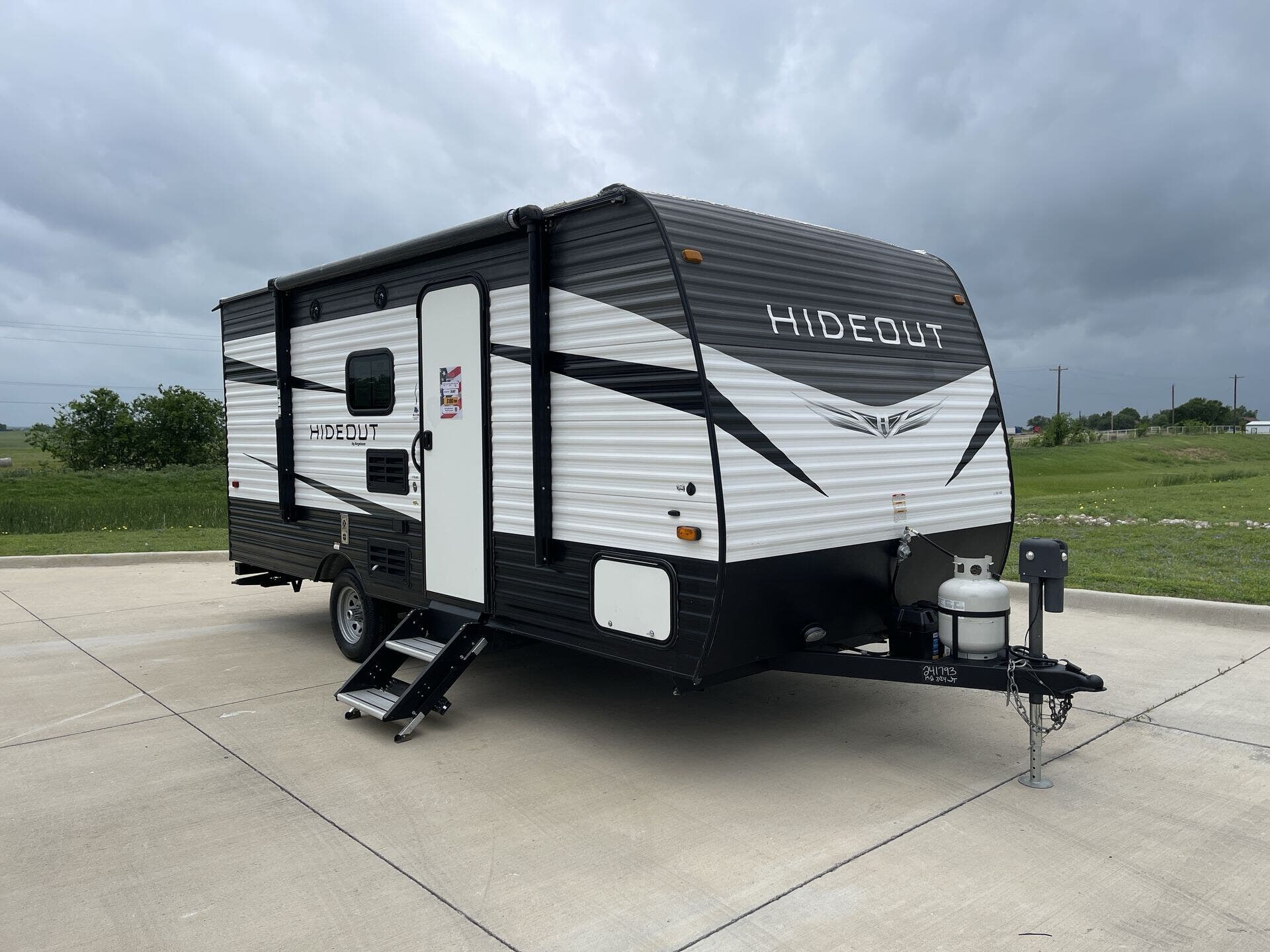 Used 2020 Keystone Hideout 175LHS available in Sanger, Texas