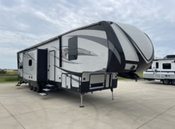 Used 2016 Forest River THUNDERBOLT 415AMP available in Sanger, Texas