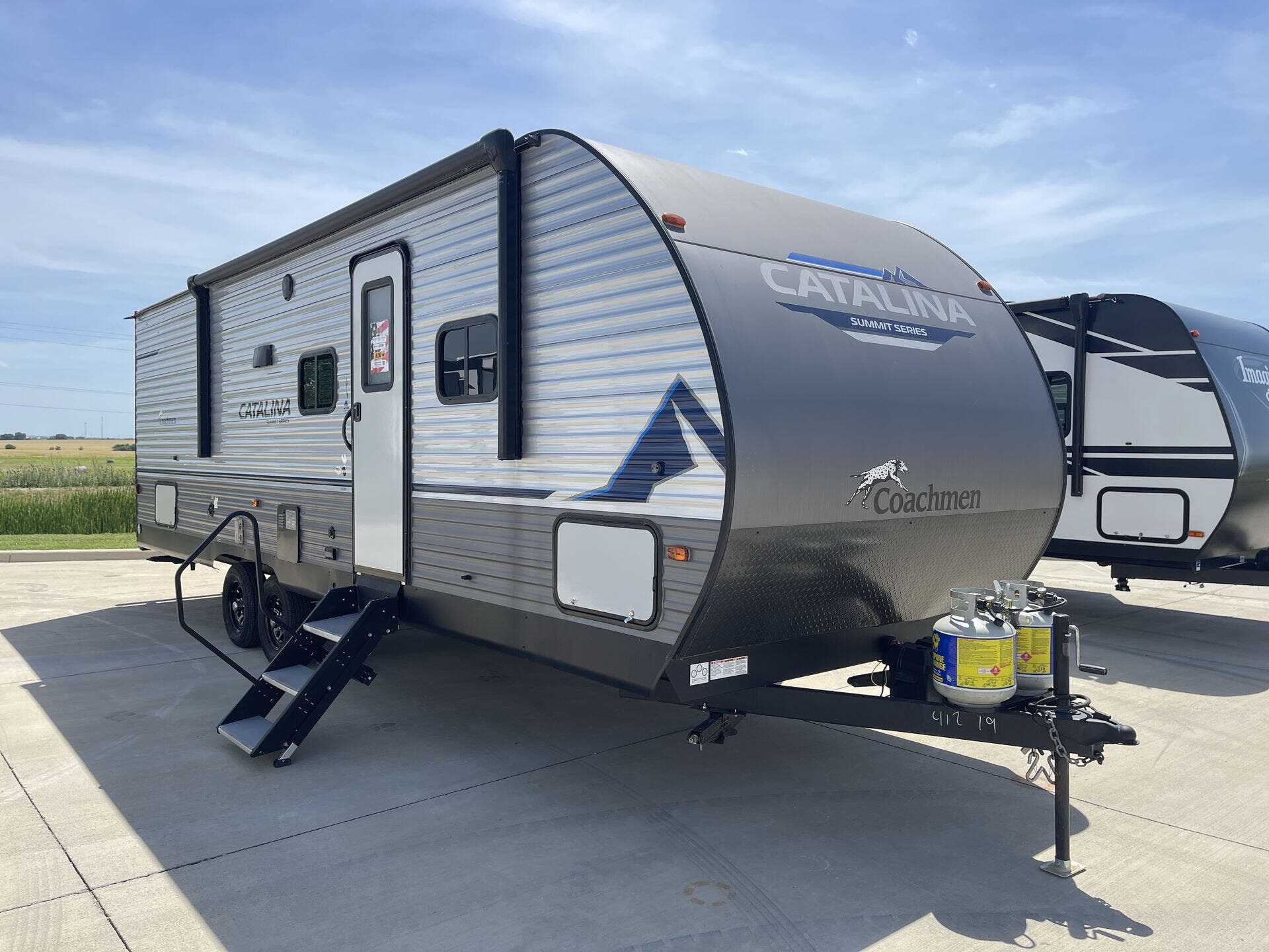 Used 2023 Coachmen Catalina Summit 261BHS available in Sanger, Texas