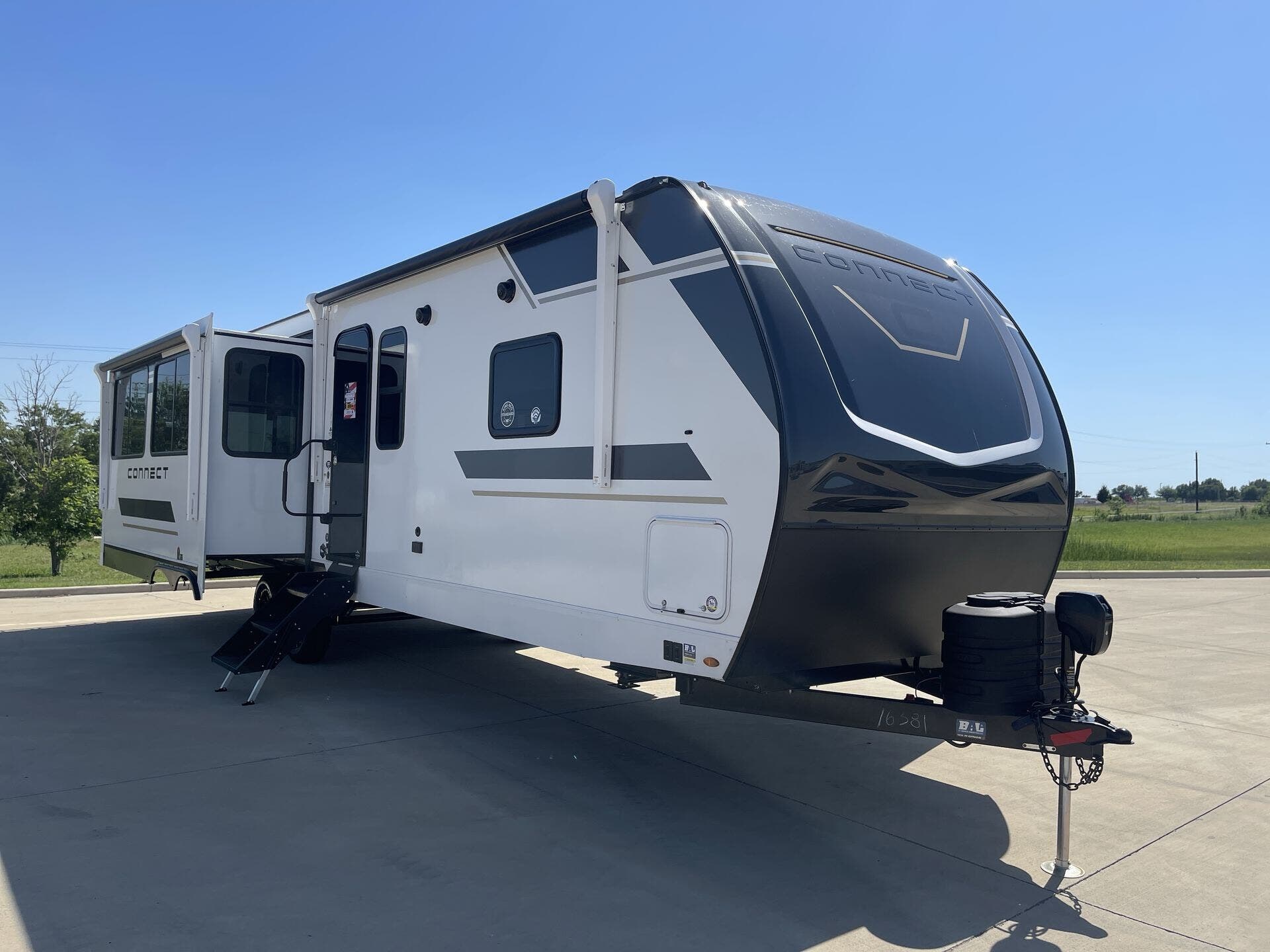 New 2026 K-Z Connect 313MK available in Sanger, Texas