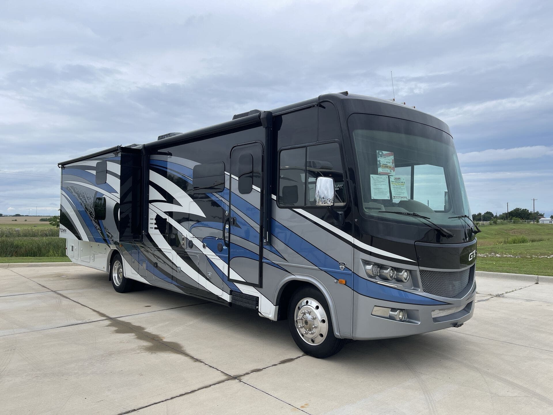 Used 2021 Forest River Georgetown 36B5 available in Sanger, Texas