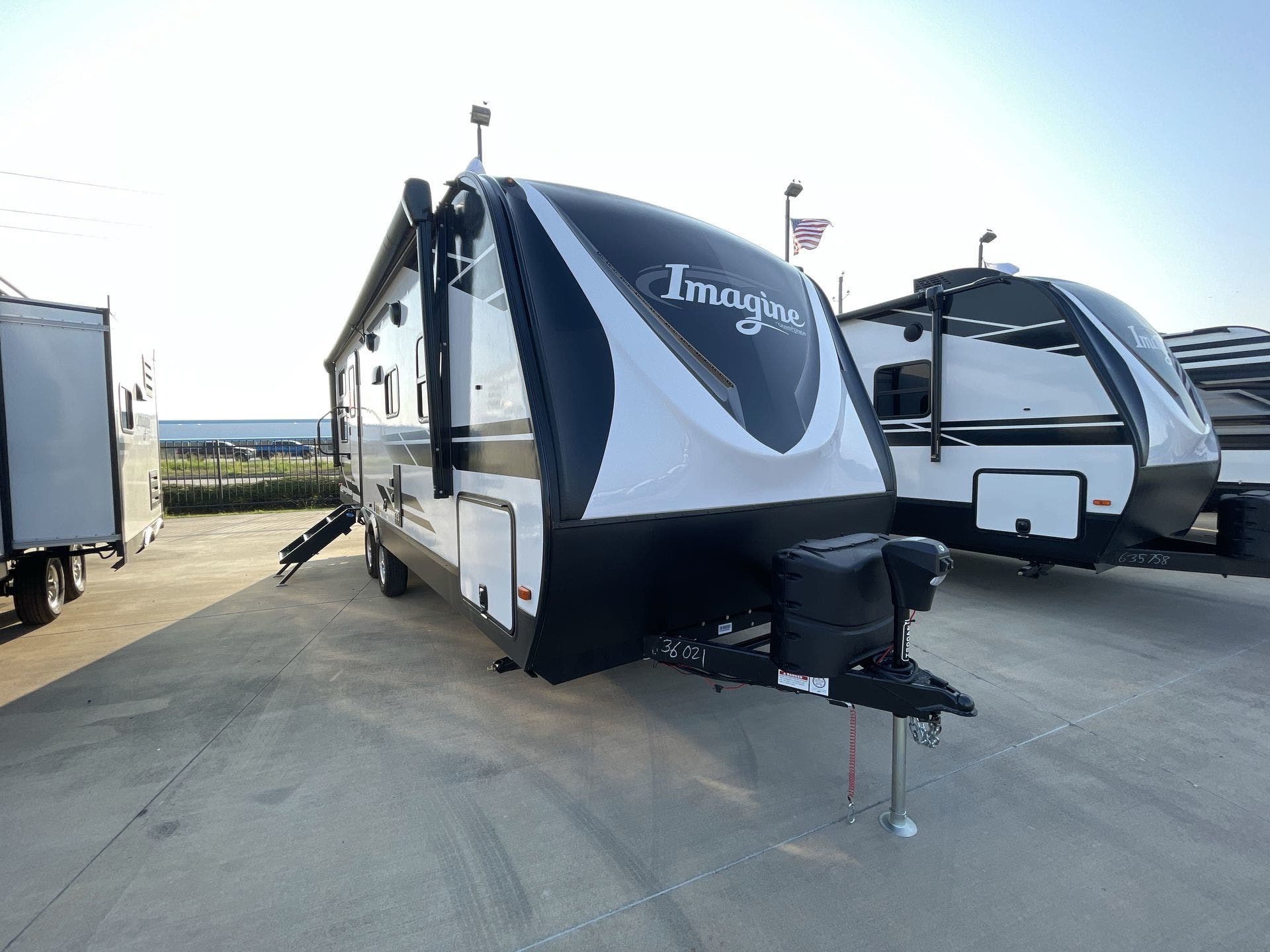  New 2022 Grand Design Imagine 2400BH available in Fort Worth, Texas