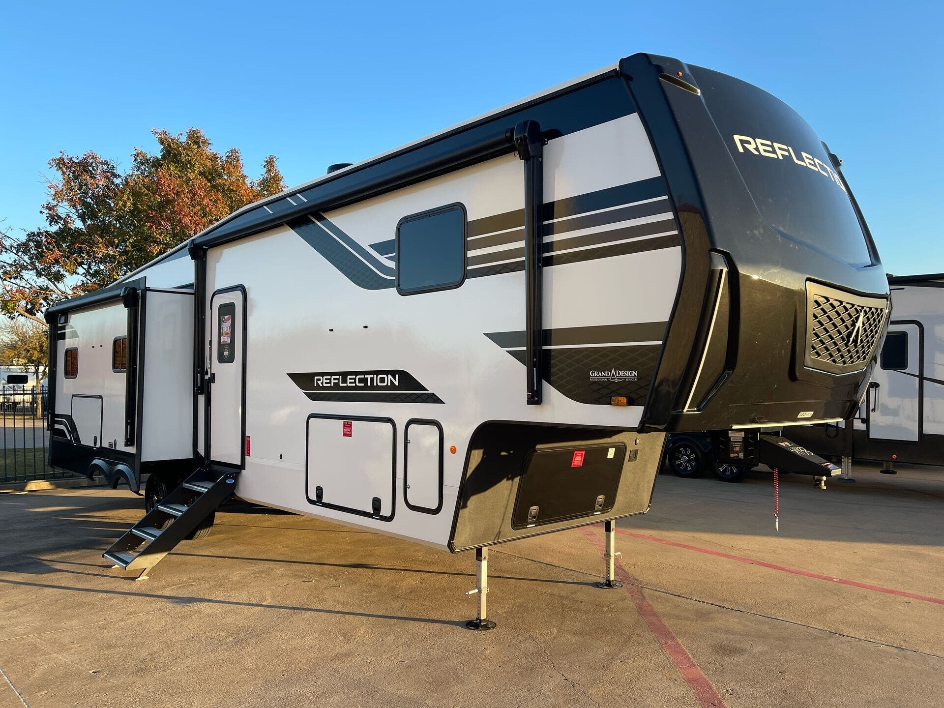 New 2026 Grand Design Reflection 320MKS available in Fort Worth, Texas