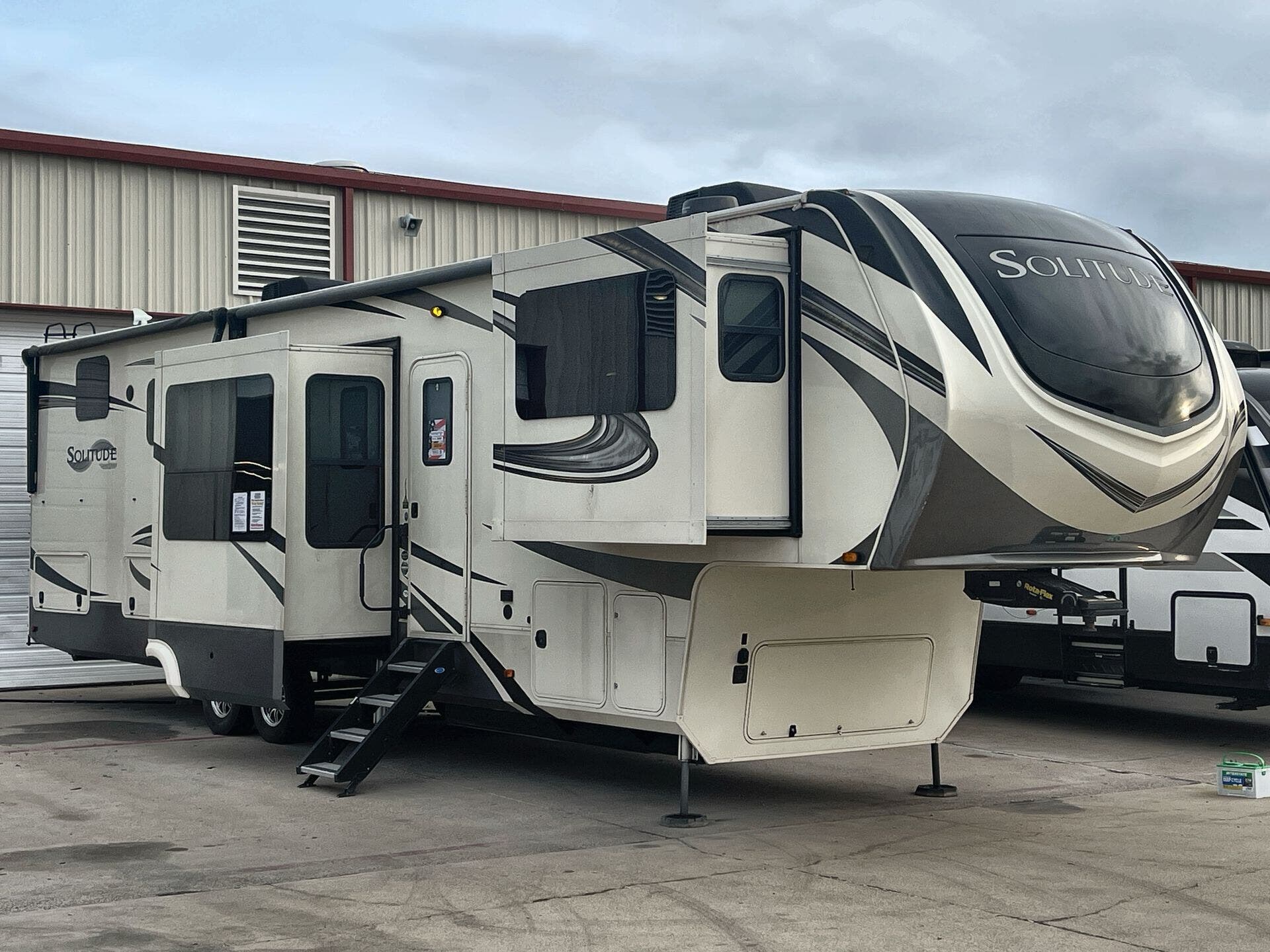 Used 2019 Grand Design Solitude 380FL available in Fort Worth, Texas