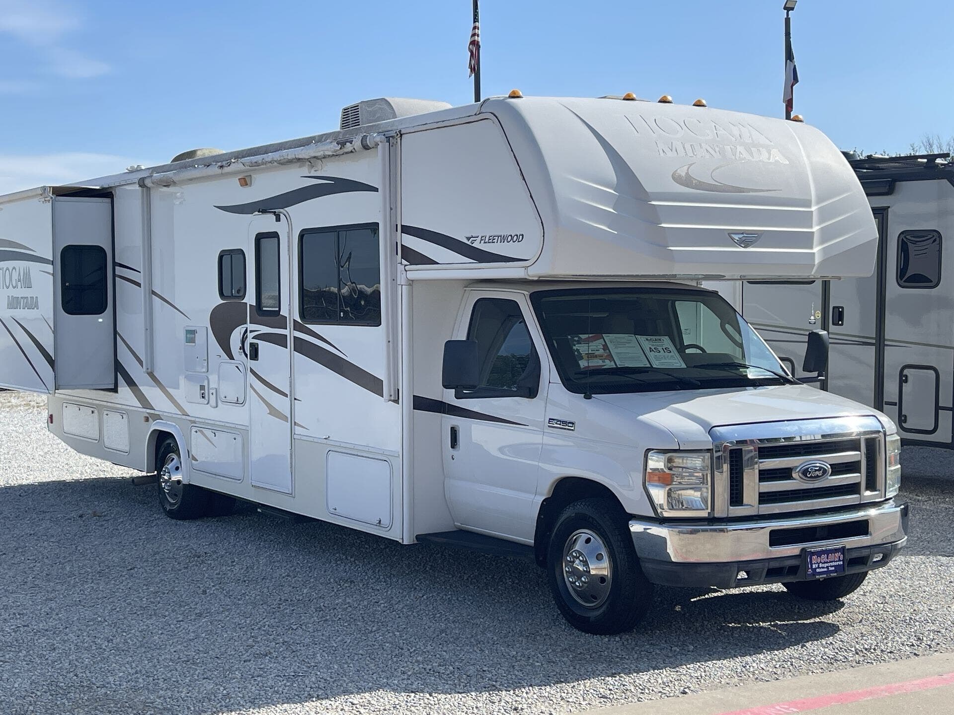 Used 2012 Fleetwood Tioga 31M available in Fort Worth, Texas