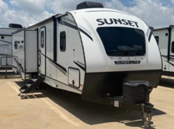 Used 2022 CrossRoads Sunset Trail 285CK available in Fort Worth, Texas