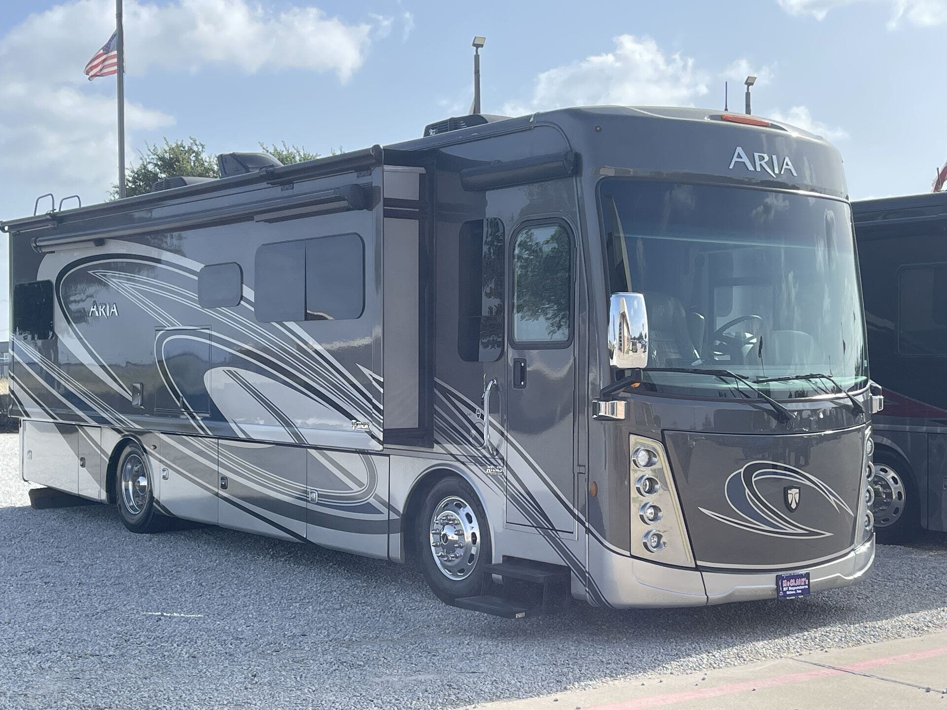 Used 2022 Thor  ARIA 3401 available in Fort Worth, Texas