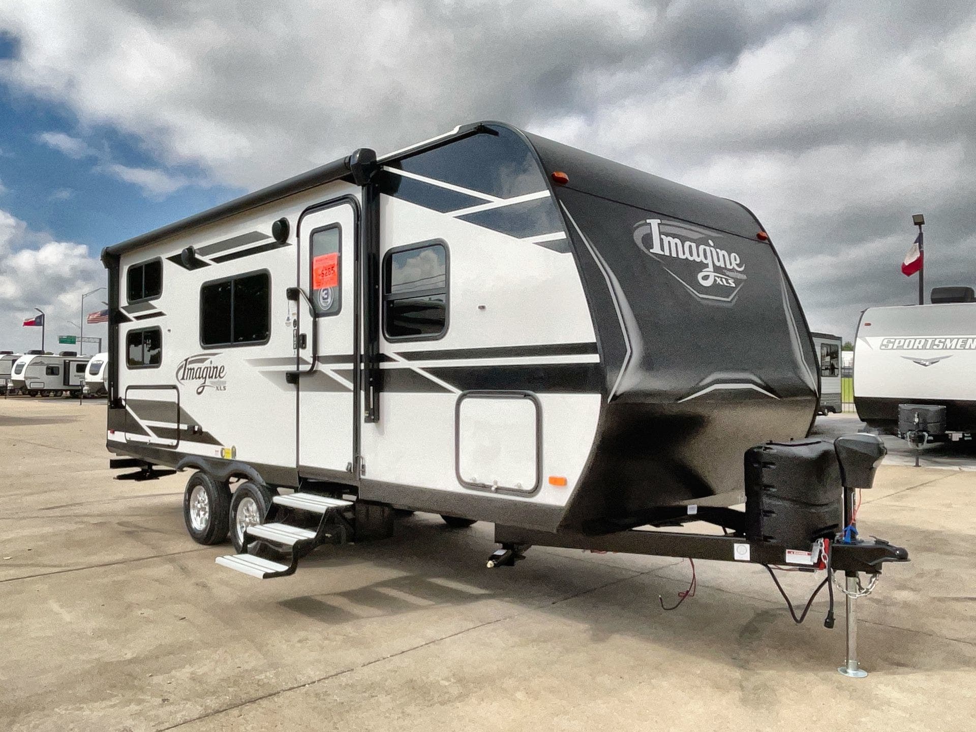2022 Grand Design Imagine XLS 21BHE RV for Sale in Corinth, TX 76210 |  95904 | RVUSA.com Classifieds